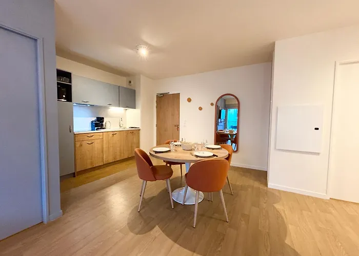 Appartement L'oranger Bleu *